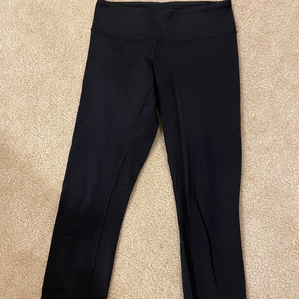 Lululemon Wunder Under Leggings, Black, Size 4